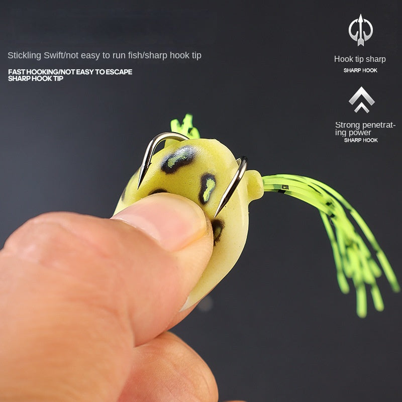 Mini Reptile Lure 3cm 4g Double Tendril Frog Lure with Double Hooks for Bass Fishing Lure